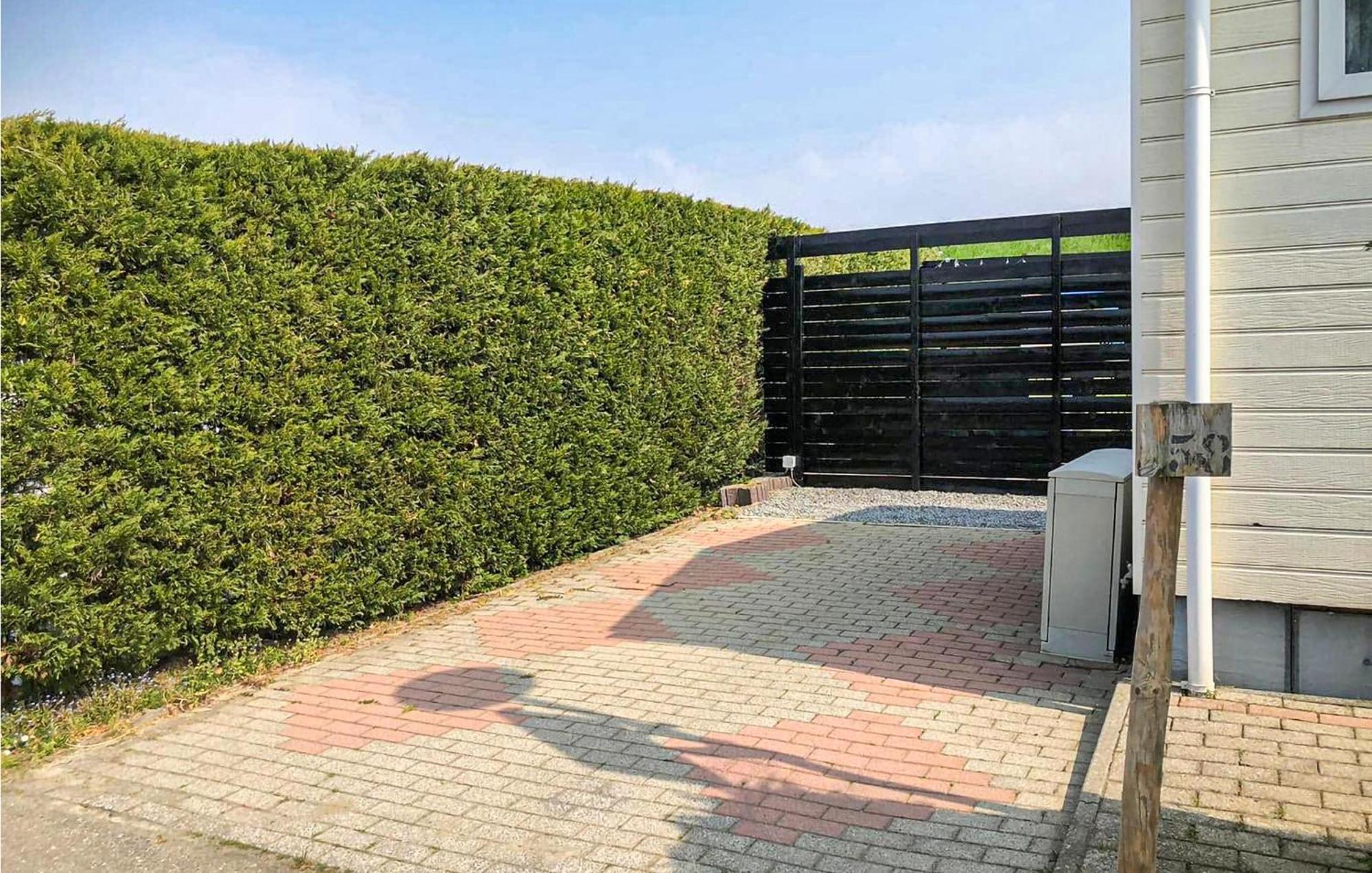 Beautiful Home In Sint-Annaland With Kitchen מראה חיצוני תמונה